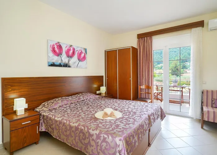 Nina 2 * סקאלה פוטאמיאס